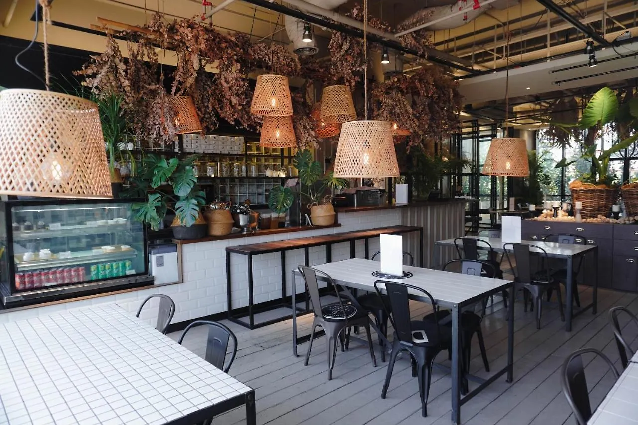 M Roof Hotel & Residences Ipoh 4*,  Malaysia